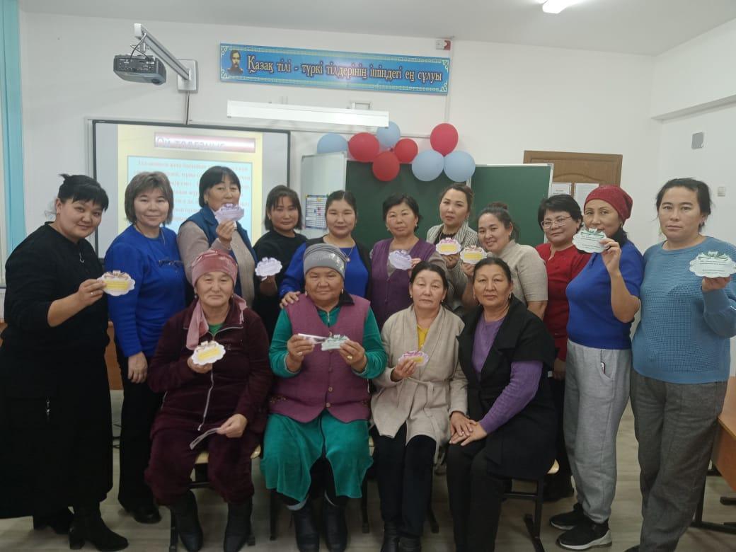 Тарас негізгі орта мектебі, МДШО, КММ-де, 5-9 сынып ата-аналарына арналған 2-САБАҚ "Ақыл айтпа,жол көрсет" тақырыбында 5-9 сынып жетекшілері Д.Т Каимбасова,Ф.А Ахметова,А.Ж Баймуханбетова, Ж.Н Ереншинова дәріс сабақтарын өткізді.