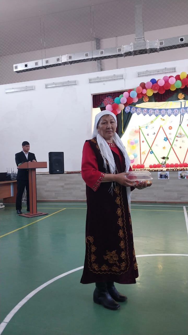 Тарас негізгі орта мектебі,мектепке дейінгі шағын орталығымен коммуналдық мемлекеттік мекемесі Тарас негізгі орта мектебі,мекетепке дейінгі шағын орталығымен кмм      2025 жылдың 20 наурыз күні «Армысың-Әз наурыз!» тақырыбында мерекелік шара өтті.